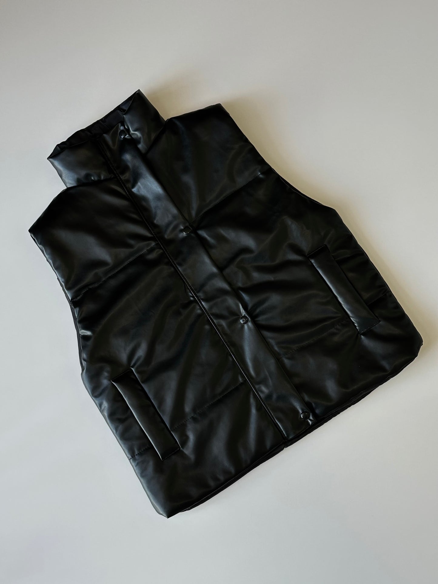 Chaleco Puffer - ECO Cuero