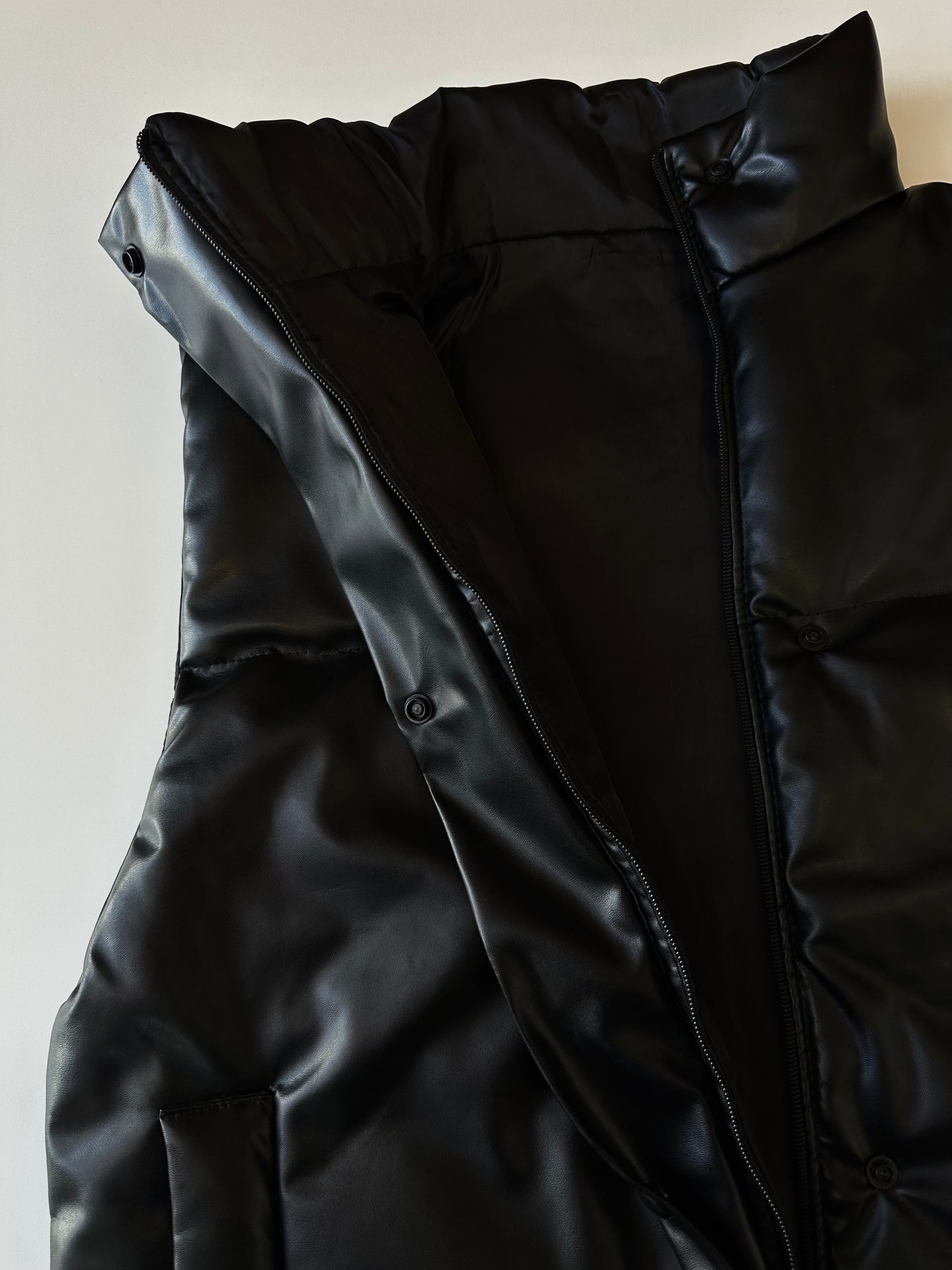Chaleco Puffer - ECO Cuero