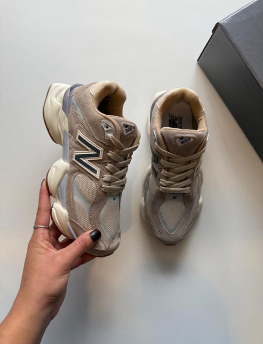 New Balance Beige